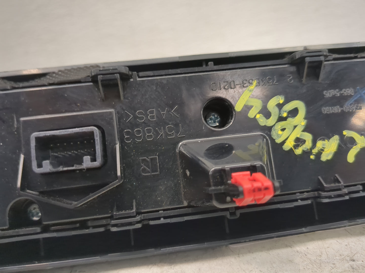 2019-2022 Toyota Rav4 Climate Control Module Temperature AC/Heater Replacement P/N:75K863 2 75K863-0210 Fits OEM Used Auto P