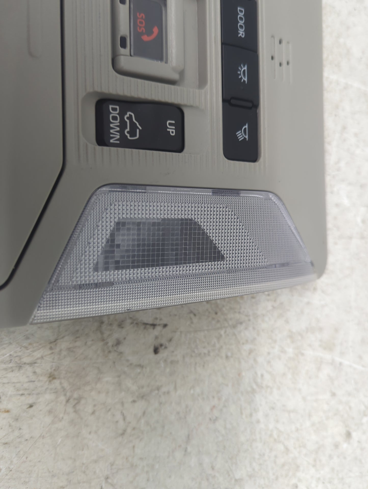 2019-2022 Toyota Rav4 Overhead Console W/rear Climate Control 1482765 - Oemusedautoparts1.com
