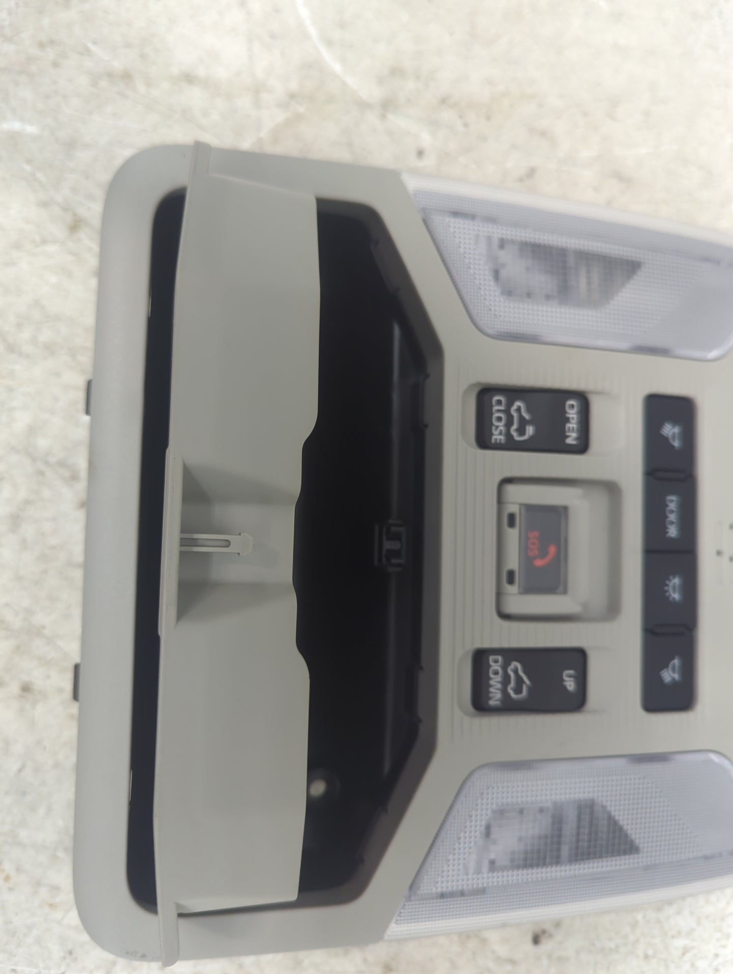 2019-2022 Toyota Rav4 Overhead Console W/rear Climate Control 1482765 - Oemusedautoparts1.com