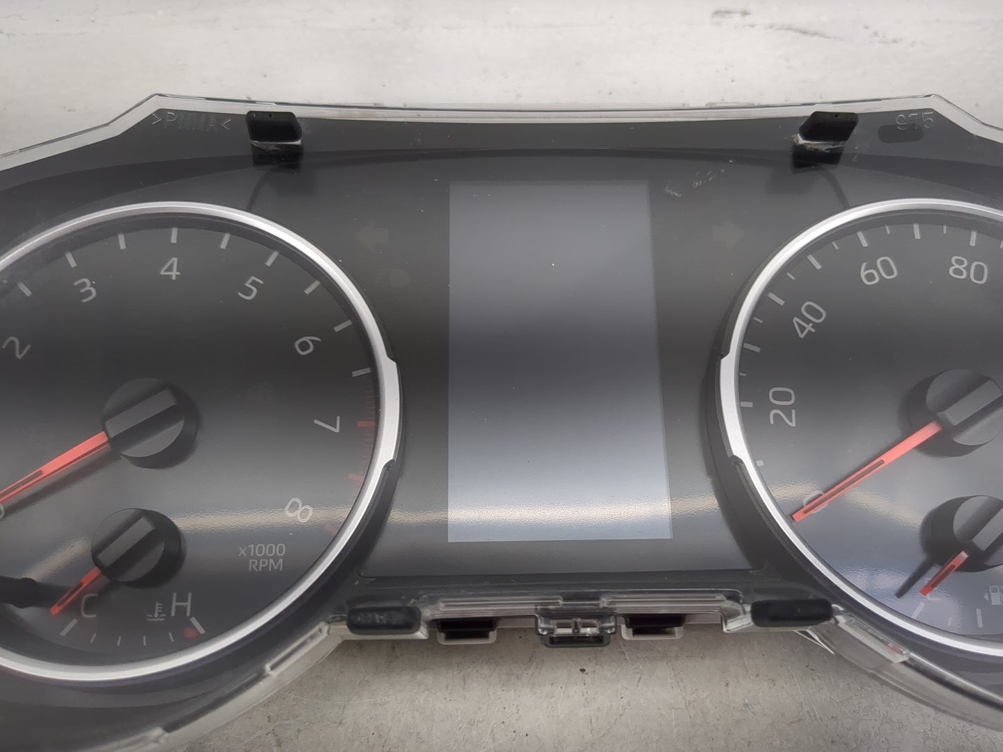 2022 Toyota Rav4 Instrument Cluster Speedometer Gauges P/N:83800-0RC10-00 TN257640-0702 Miles: Fits OEM Used Auto Parts - Oe