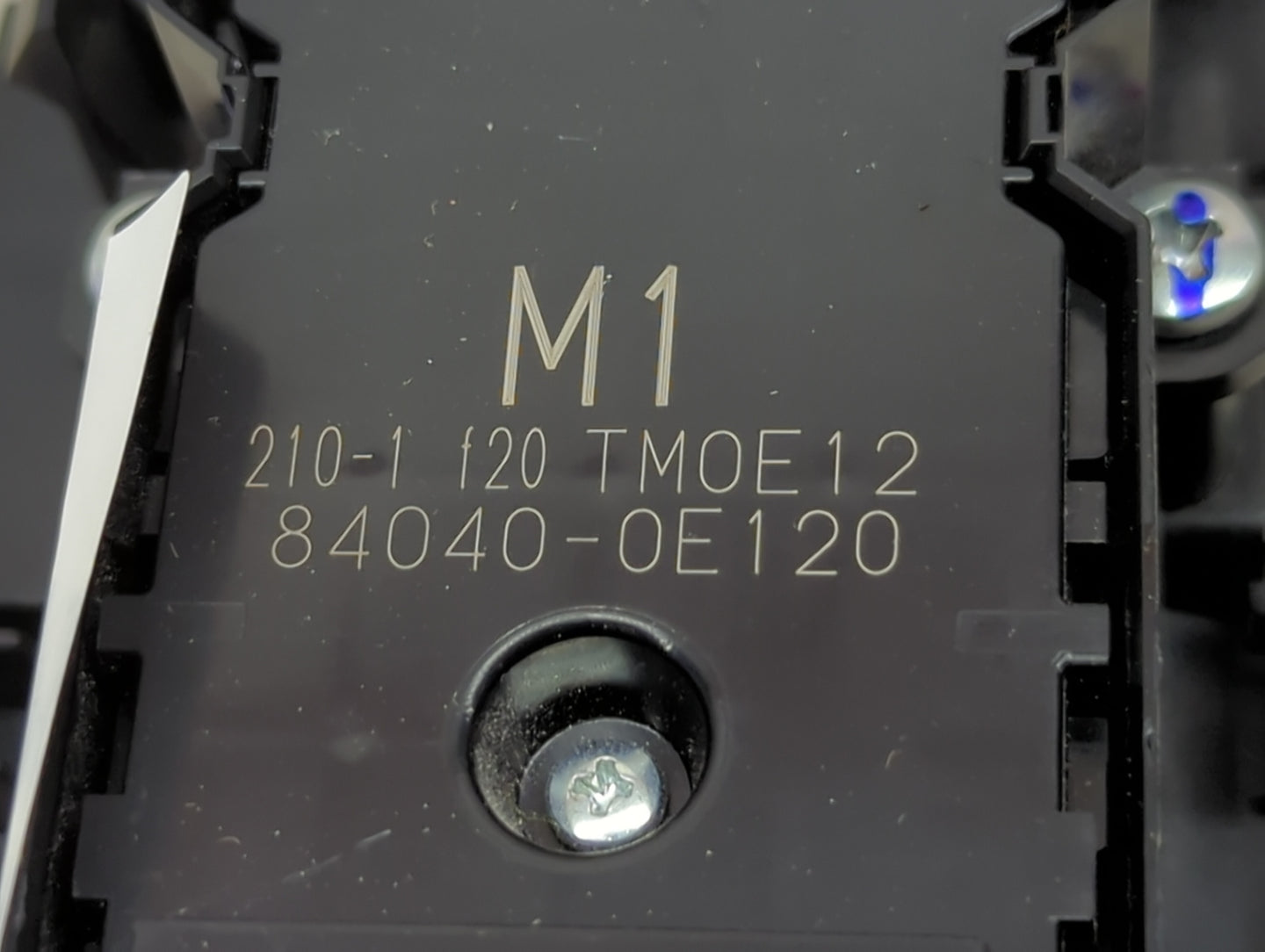 2022 Toyota Rav4 Master Power Window Switch Replacement Driver Side Left P/N:84040-0E120 Fits Fits 2018 2019 2020 2021 OEM U