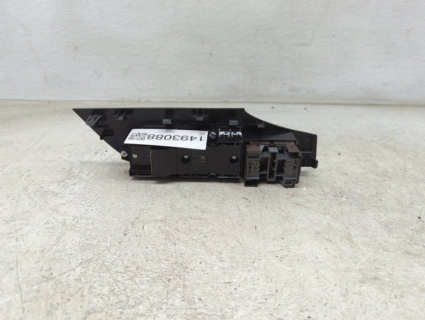 2022 Toyota Rav4 Master Power Window Switch Replacement Driver Side Left P/N:84040-0E120 Fits Fits 2018 2019 2020 2021 OEM U