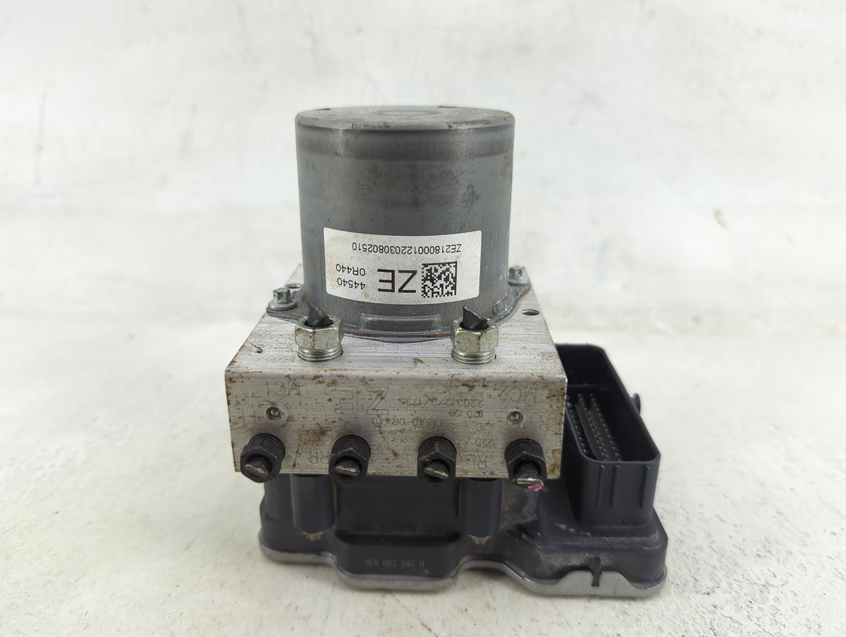 2022 Toyota Rav4 ABS Pump Control Module Replacement P/N:44540-0R440 0265956436, 0265256436 Fits OEM Used Auto Parts - Oemus