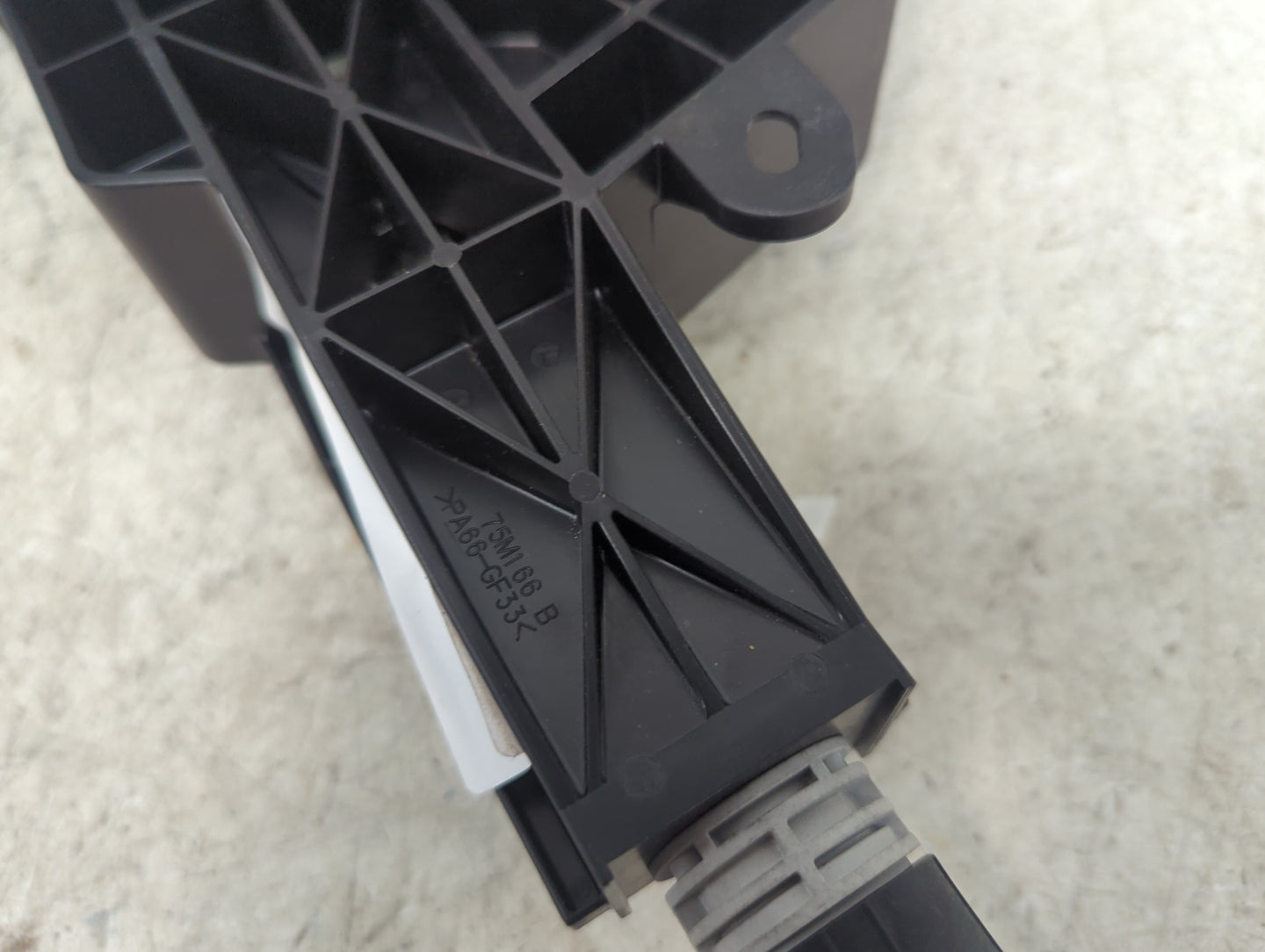 2022 Toyota Sienna Floor Console Assembly Shifter - Oemusedautoparts1.com