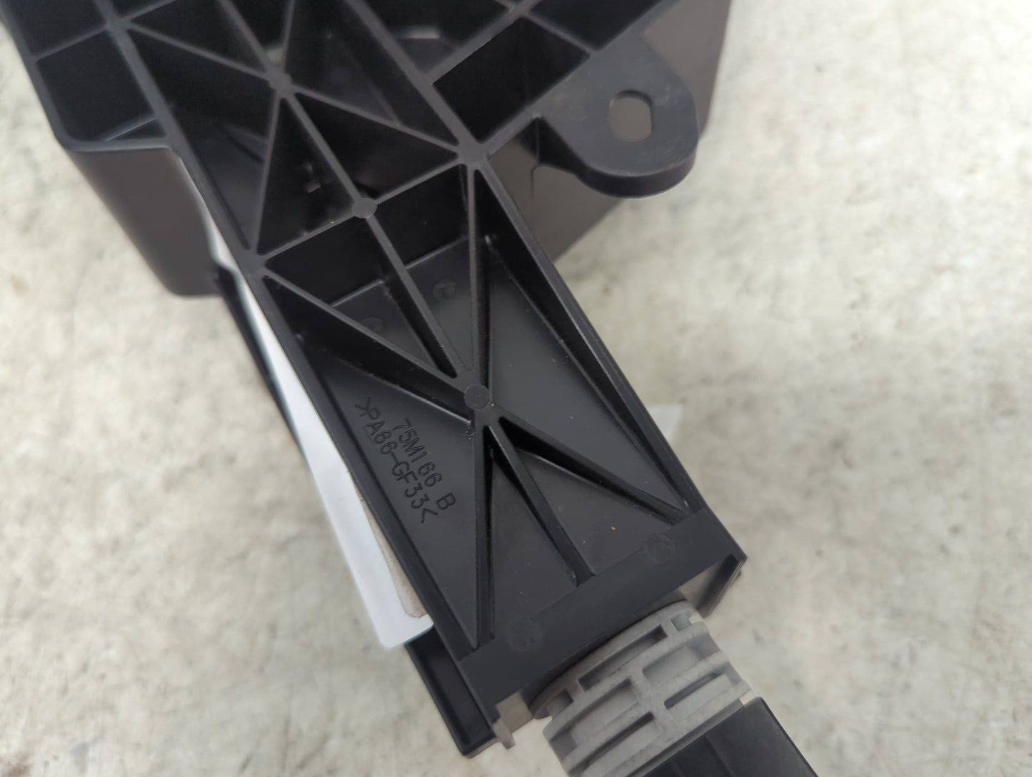 2022 Toyota Sienna Floor Console Assembly Shifter - Oemusedautoparts1.com