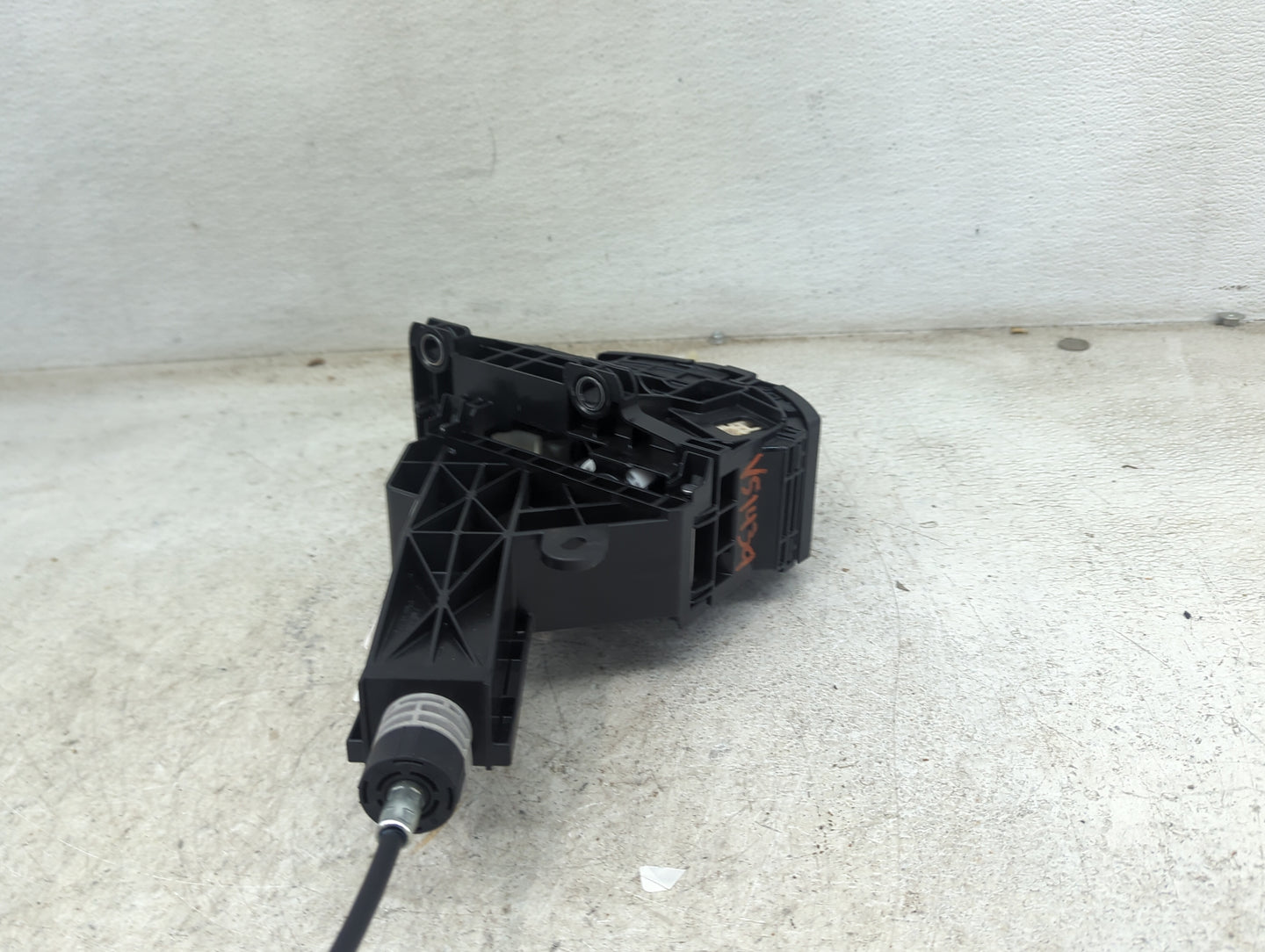 2022 Toyota Sienna Floor Console Assembly Shifter - Oemusedautoparts1.com
