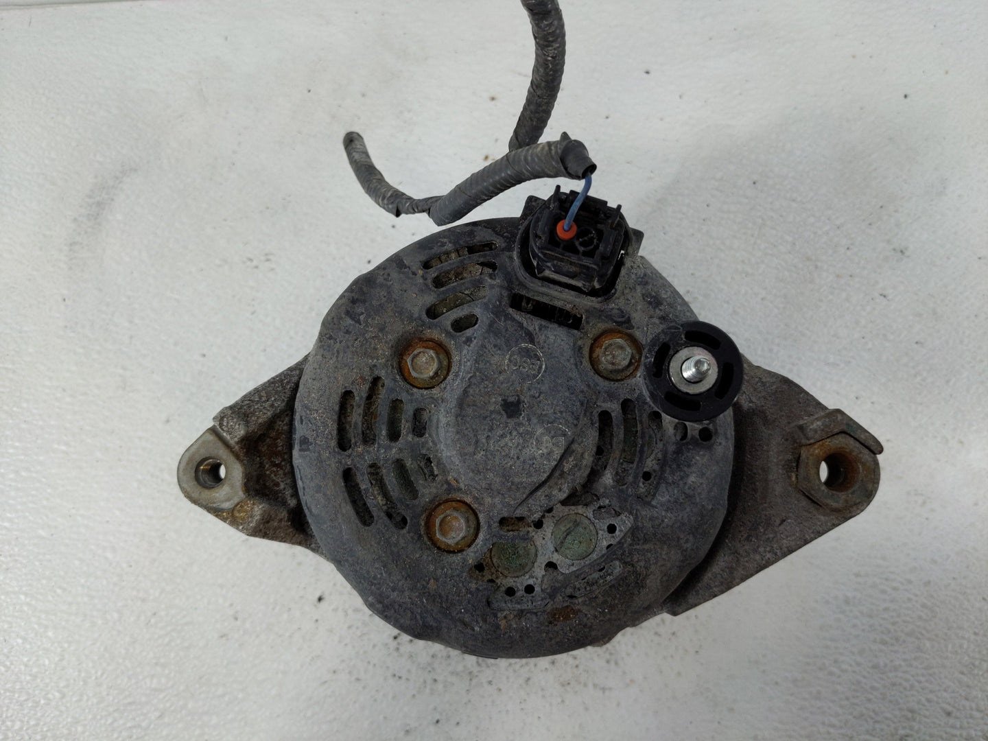 2016-2022 Toyota Tacoma Alternator Replacement Generator Charging Assembly Engine OEM P/N:27060-0P460 Fits OEM Used Auto Par