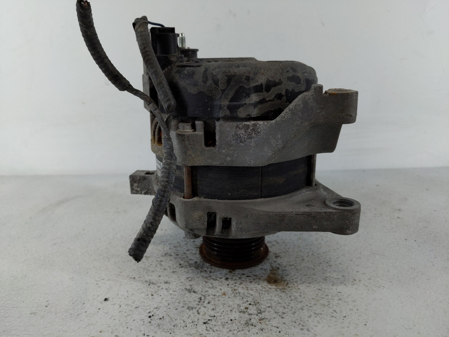 2016-2022 Toyota Tacoma Alternator Replacement Generator Charging Assembly Engine OEM P/N:27060-0P460 Fits OEM Used Auto Par