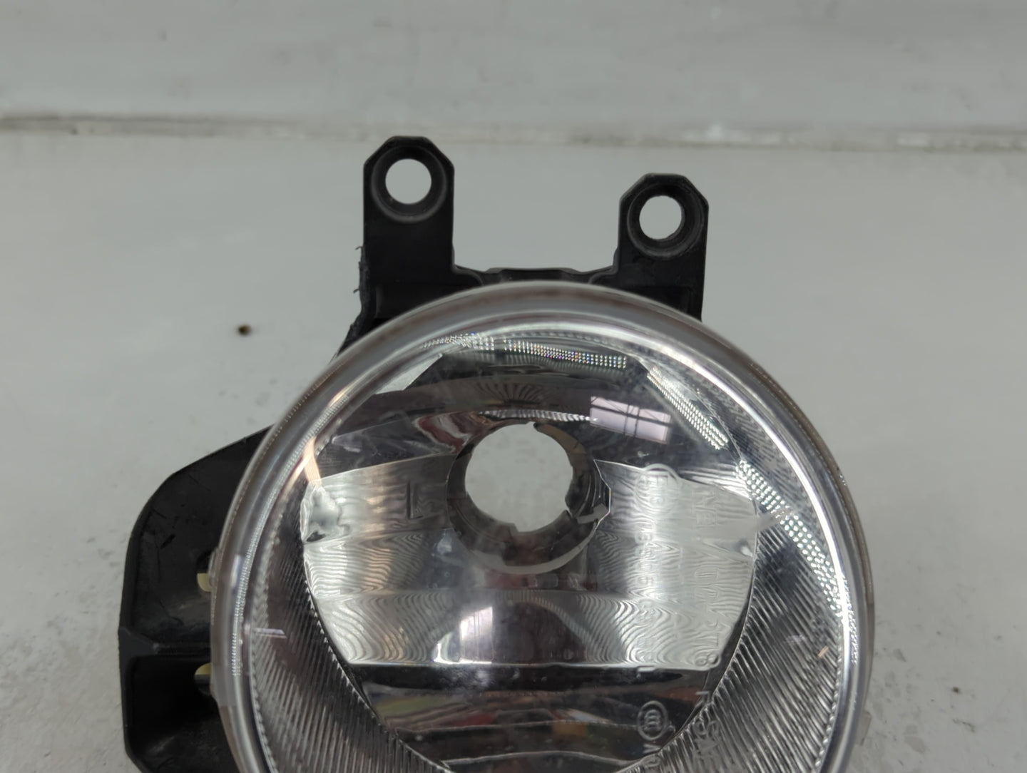 2016-2022 Toyota Tacoma Passenger Right Oem Front Light Lamp - Oemusedautoparts1.com