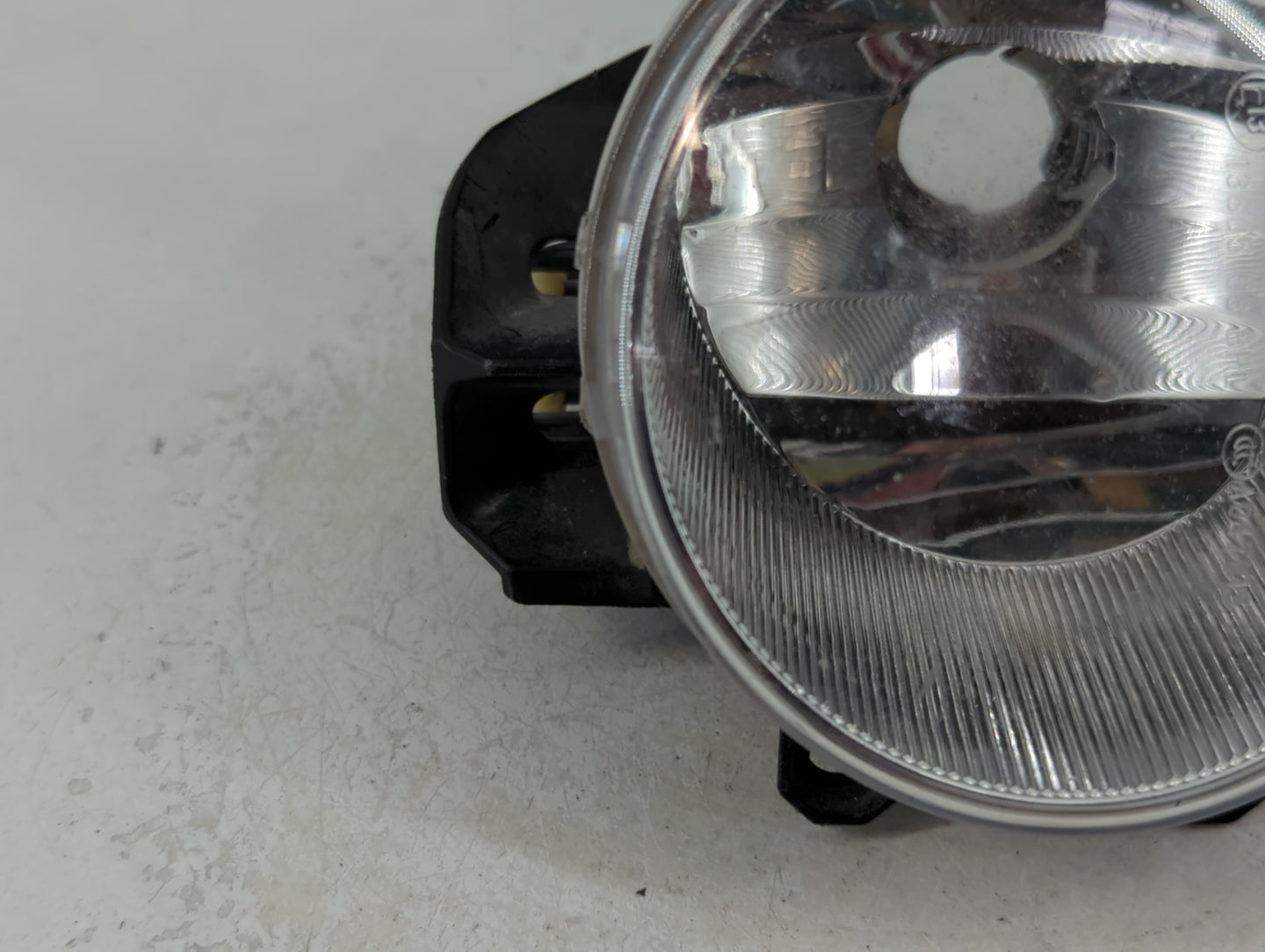 2016-2022 Toyota Tacoma Passenger Right Oem Front Light Lamp - Oemusedautoparts1.com