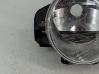 2016-2022 Toyota Tacoma Passenger Right Oem Front Light Lamp - Oemusedautoparts1.com
