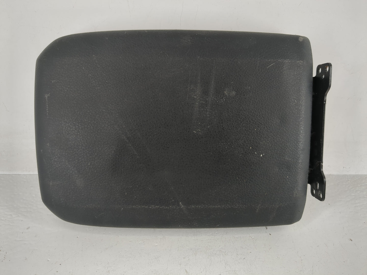 2016-2022 Toyota Tacoma Center Console Armrest Cover Lid Fits Fits 2016 2017 2018 2019 2020 2021 2022 OEM Used Auto Parts - 