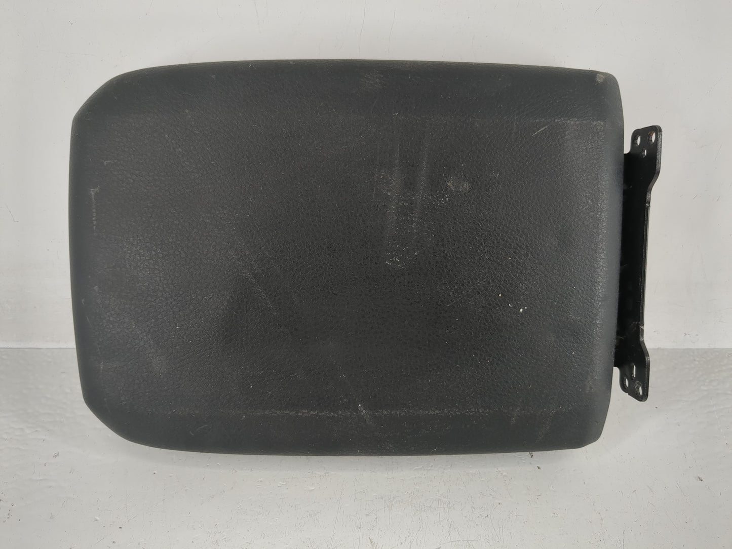 2016-2022 Toyota Tacoma Center Console Armrest Cover Lid Fits Fits 2016 2017 2018 2019 2020 2021 2022 OEM Used Auto Parts - 
