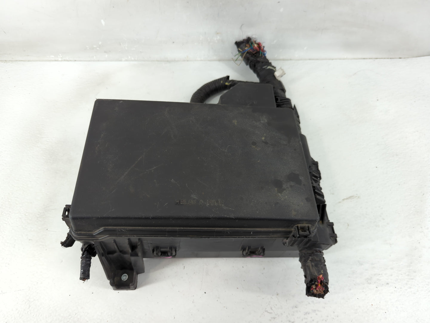 2016-2022 Toyota Tacoma Fusebox Fuse Box Panel Relay Module Fits Fits 2016 2017 2018 2019 2020 2021 2022 OEM Used Auto Parts