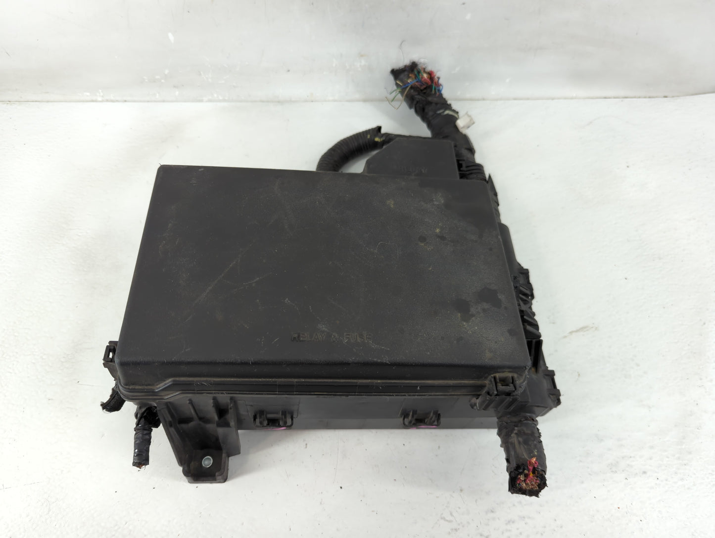 2016-2022 Toyota Tacoma Fusebox Fuse Box Panel Relay Module Fits Fits 2016 2017 2018 2019 2020 2021 2022 OEM Used Auto Parts