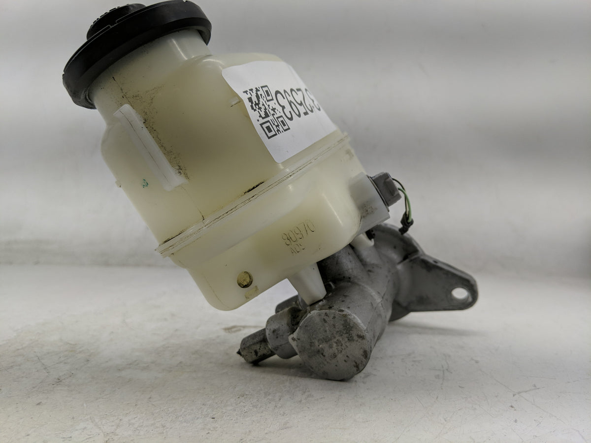 2009-2022 Toyota Tacoma Brake Master Cylinder 1312593 - Oemusedautoparts1.com