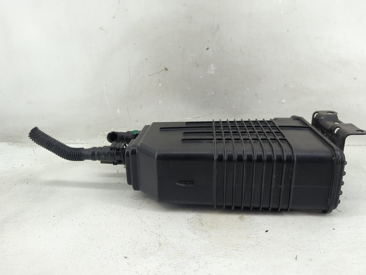 2022 Toyota Tacoma Fuel Vapor Charcoal Canister - Oemusedautoparts1.com