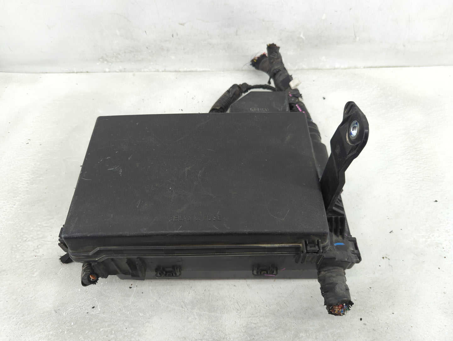 2016-2022 Toyota Tacoma Fusebox Fuse Box Panel Relay Module Fits Fits 2016 2017 2018 2019 2020 2021 2022 OEM Used Auto Parts