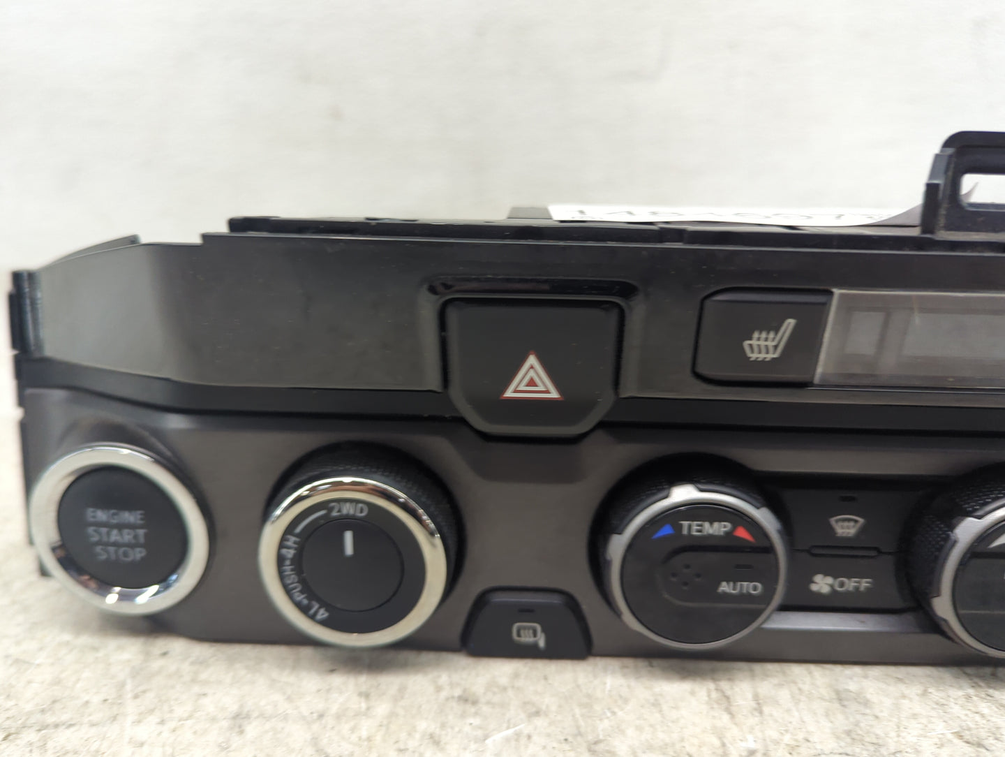 2022 Toyota Tacoma Climate Control Module Temperature AC/Heater Replacement P/N:34014Y6899 Fits OEM Used Auto Parts - Oemuse