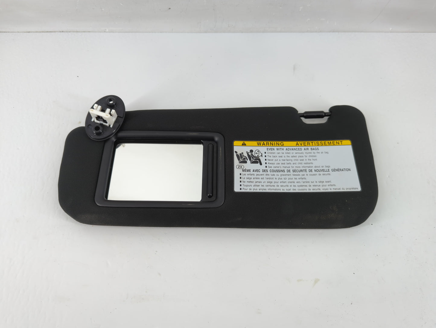 2021-2022 Toyota Venza Sun Visor Shade Replacement Driver Left Mirror Fits Fits 2021 2022 OEM Used Auto Parts - Oemusedautop