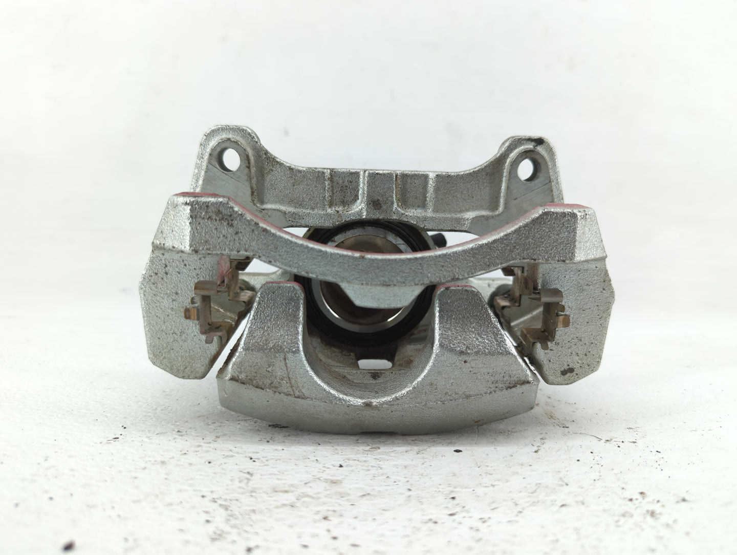 2021-2022 Toyota Venza Front Driver Left Brake Caliper - Oemusedautoparts1.com