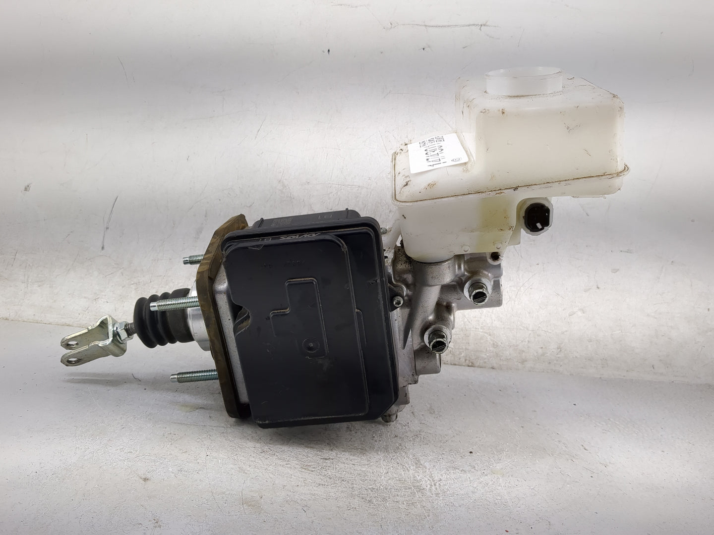2022 Toyota Bz4x ABS Pump Control Module Replacement P/N:47210-42280 Fits OEM Used Auto Parts - Oemusedautoparts1.com