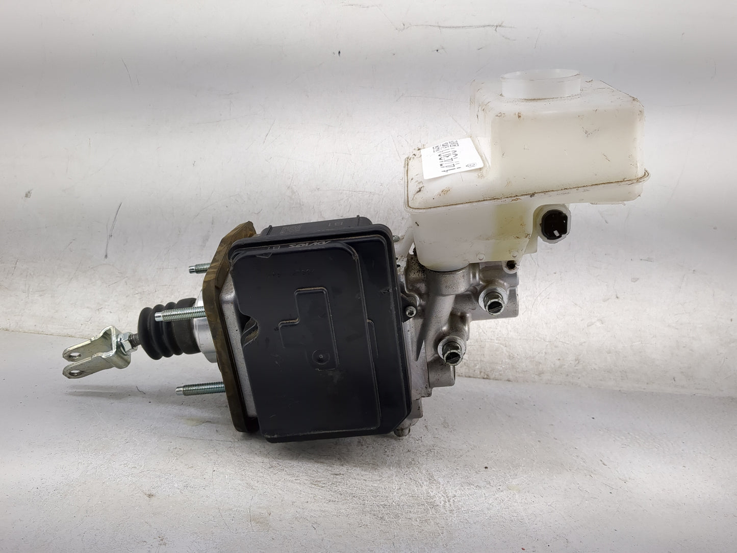 2022 Toyota Bz4x ABS Pump Control Module Replacement P/N:47210-42280 Fits OEM Used Auto Parts - Oemusedautoparts1.com