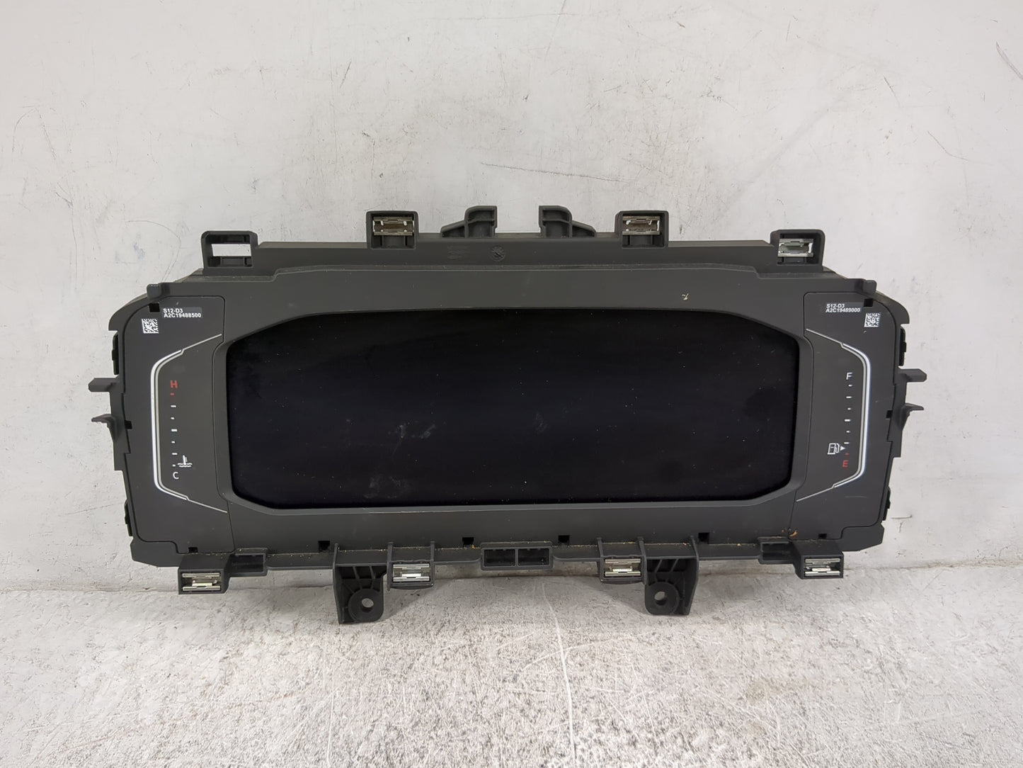 2022 Volkswagen Arteon Instrument Cluster Speedometer Gauges P/N:3G0920420C A2C19489500 Miles: Fits OEM Used Auto Parts - Oe