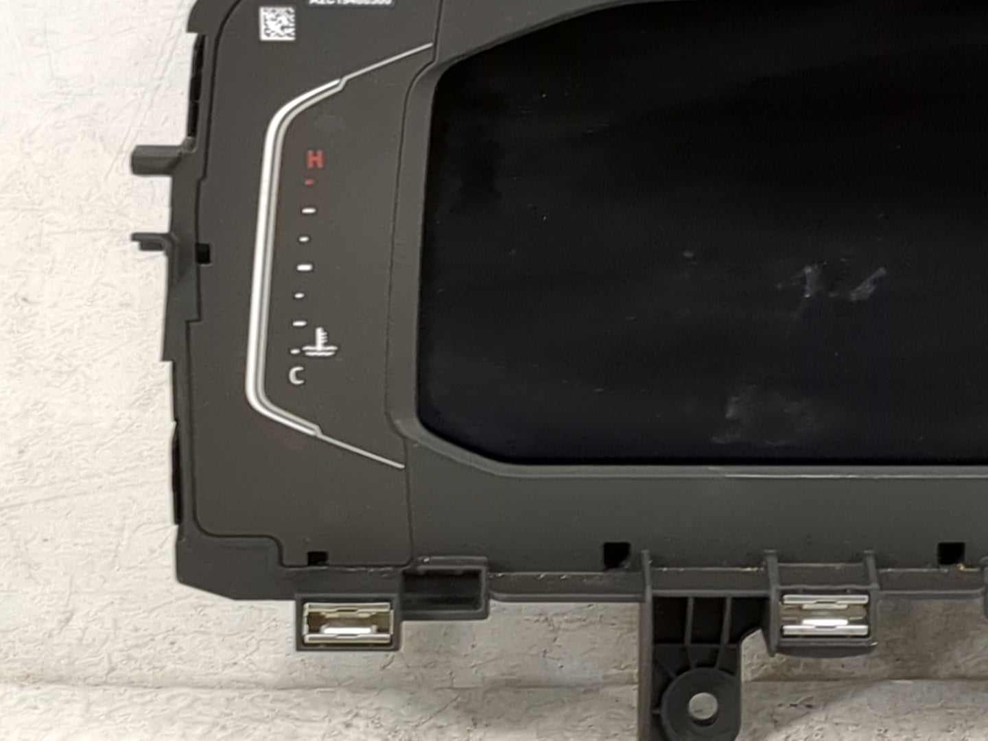 2022 Volkswagen Arteon Instrument Cluster Speedometer Gauges P/N:3G0920420C A2C19489500 Miles: Fits OEM Used Auto Parts - Oe