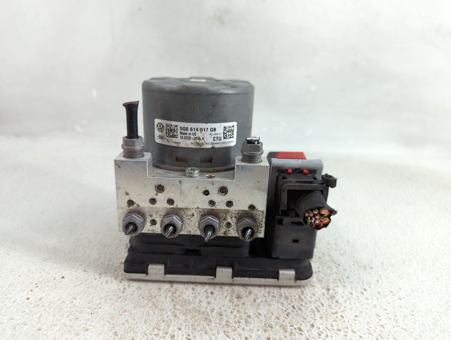 2022 Volkswagen Atlas ABS Pump Control Module Replacement P/N:5Q0 614 517 GB Fits Fits 2021 OEM Used Auto Parts - Oemusedaut