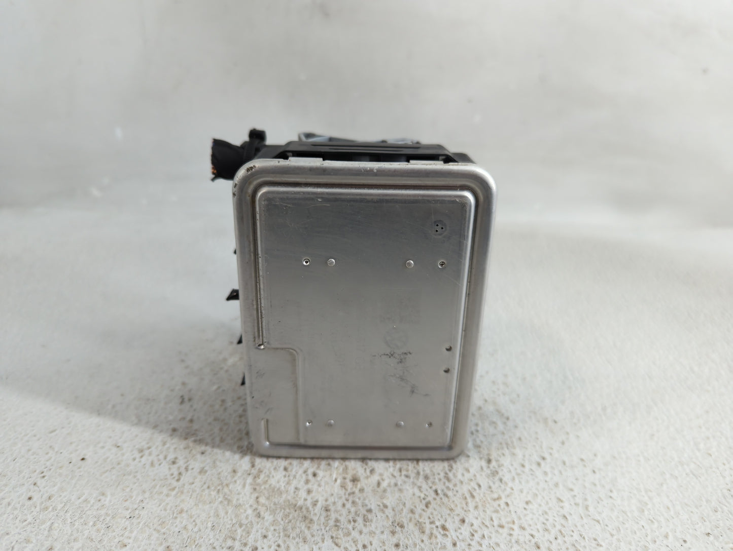 2022 Volkswagen Atlas ABS Pump Control Module Replacement P/N:5Q0 614 517 GB Fits Fits 2021 OEM Used Auto Parts - Oemusedaut