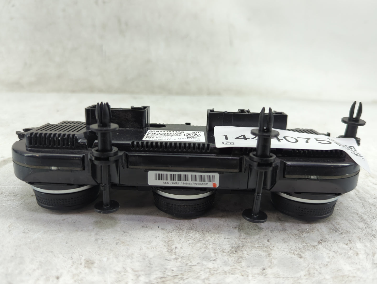 2022 Volkswagen Atlas Climate Control Module Temperature AC/Heater Replacement P/N:3CN907044AB 5HB013565-45 Fits OEM Used Au