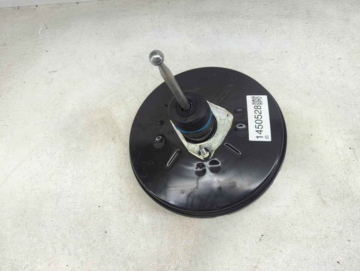 Volkswagen Atlas Power Brake Booster Oem 1450528 - Oemusedautoparts1.com
