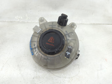 Volkswagen Atlas Radiator Coolant Overflow Expansion Tank Bottle - Oemusedautoparts1.com