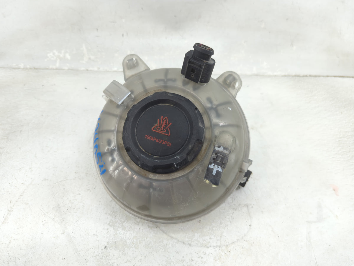 Volkswagen Atlas Radiator Coolant Overflow Expansion Tank Bottle - Oemusedautoparts1.com