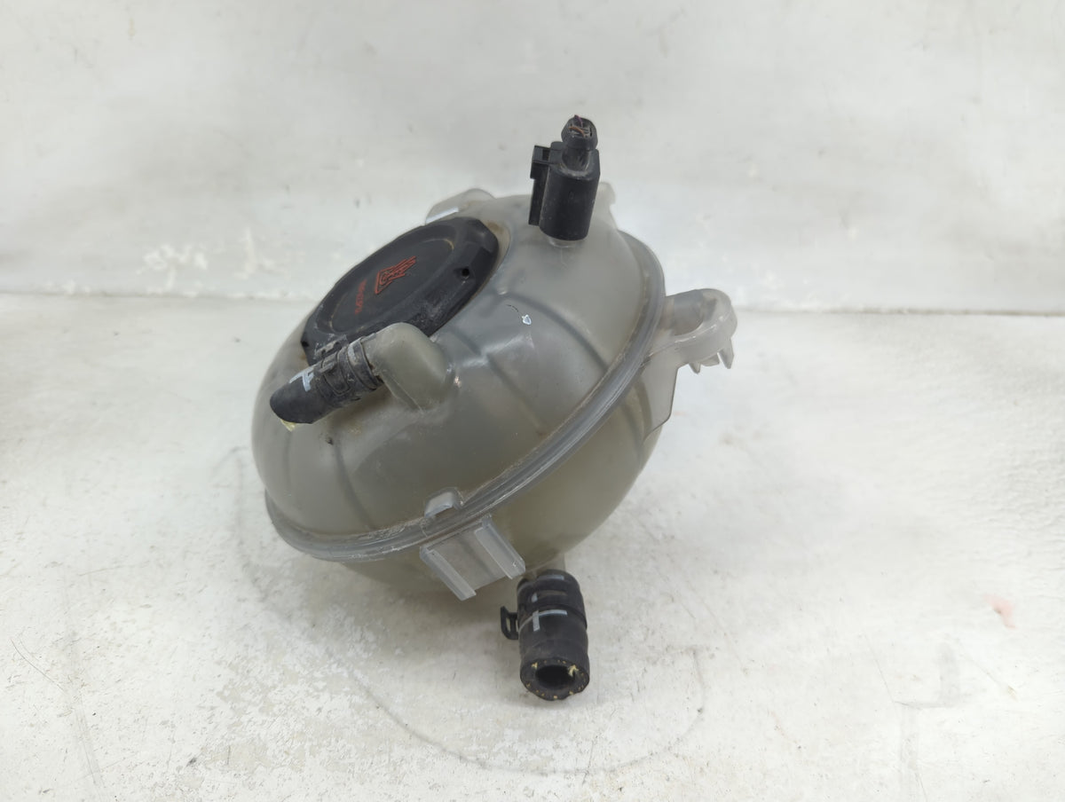 Volkswagen Atlas Radiator Coolant Overflow Expansion Tank Bottle - Oemusedautoparts1.com