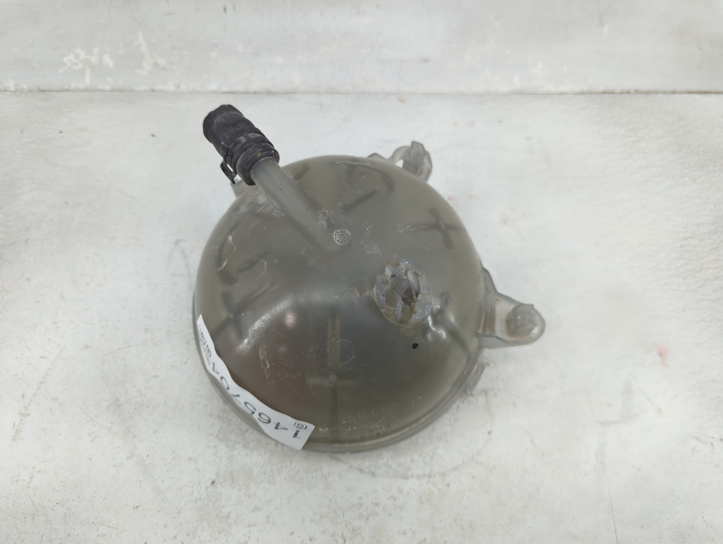 Volkswagen Atlas Radiator Coolant Overflow Expansion Tank Bottle - Oemusedautoparts1.com