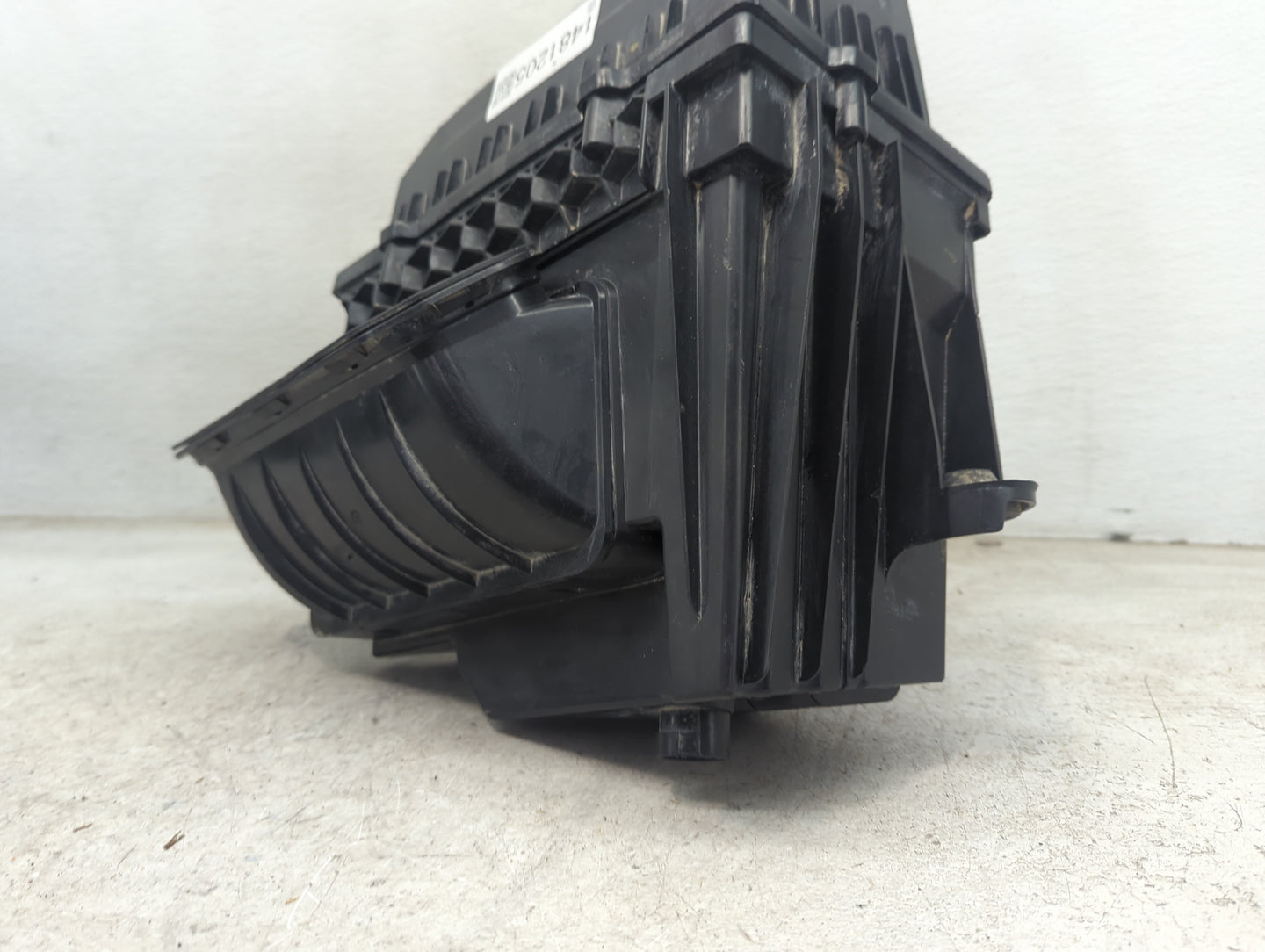2018-2022 Volkswagen Atlas Air Cleaner Intake-duct Hose Tube 1481205 - Oemusedautoparts1.com