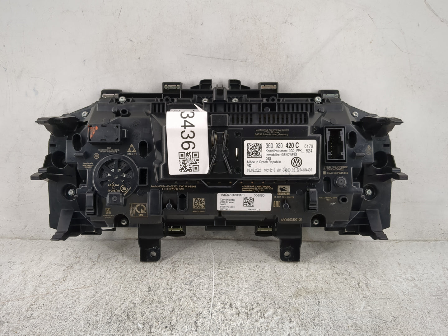 2022 Volkswagen Atlas Instrument Cluster Speedometer Gauges P/N:3G0920420C A2C19488505, A3C0791830101 Miles: Fits OEM Used A