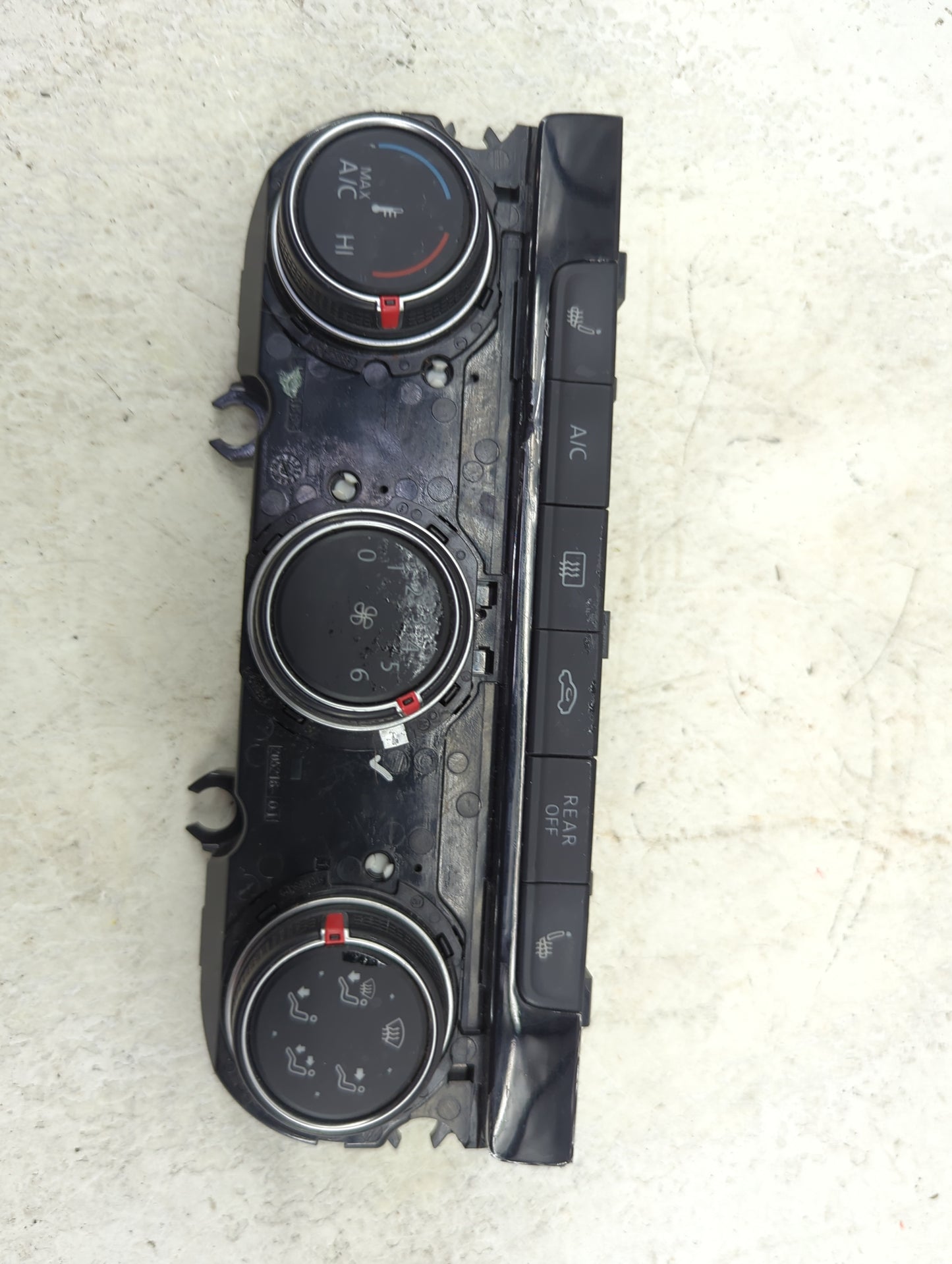 2022 Volkswagen Atlas Climate Control Module Temperature AC/Heater Replacement Fits OEM Used Auto Parts - Oemusedautoparts1.