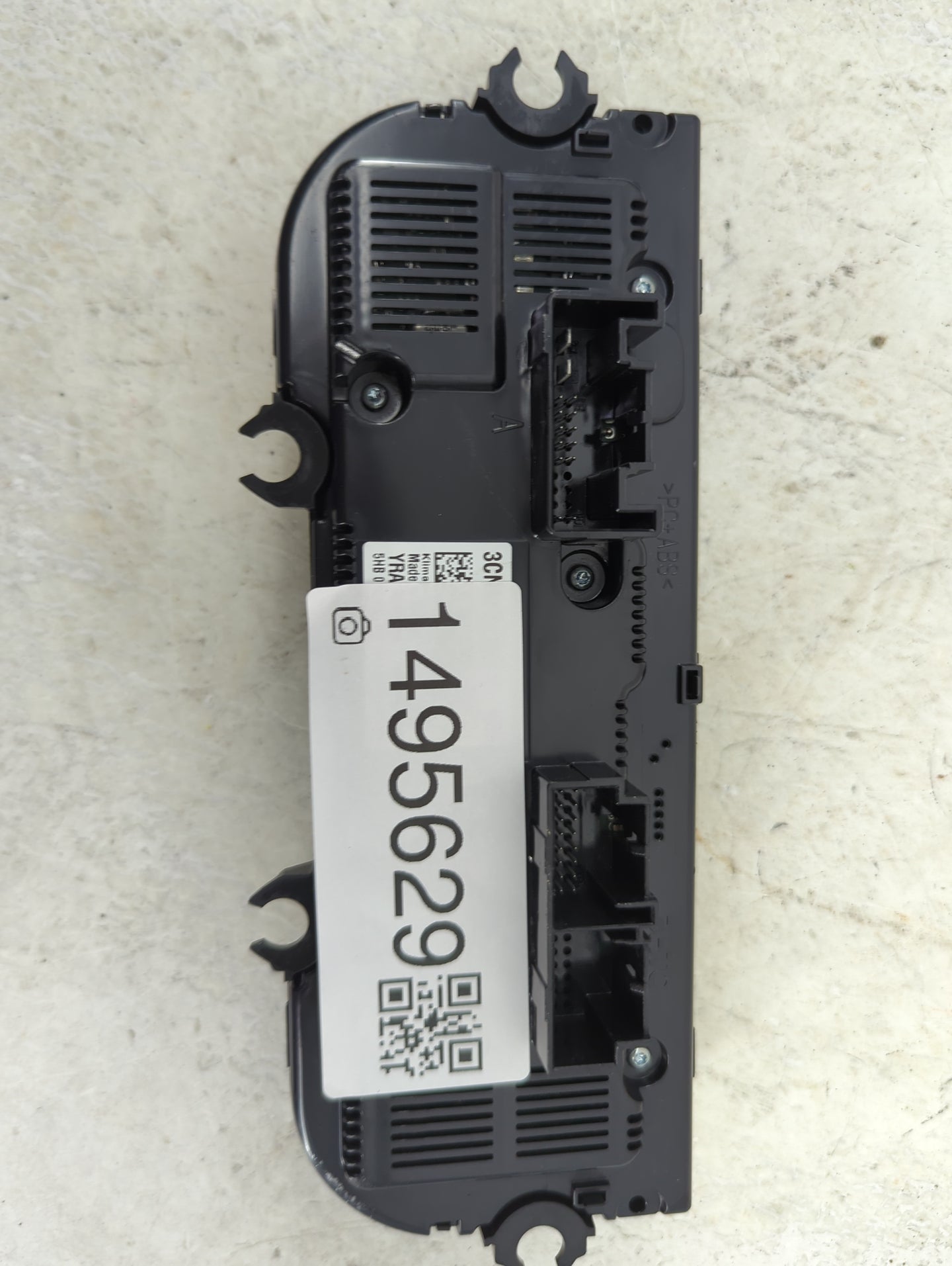 2022 Volkswagen Atlas Climate Control Module Temperature AC/Heater Replacement Fits OEM Used Auto Parts - Oemusedautoparts1.