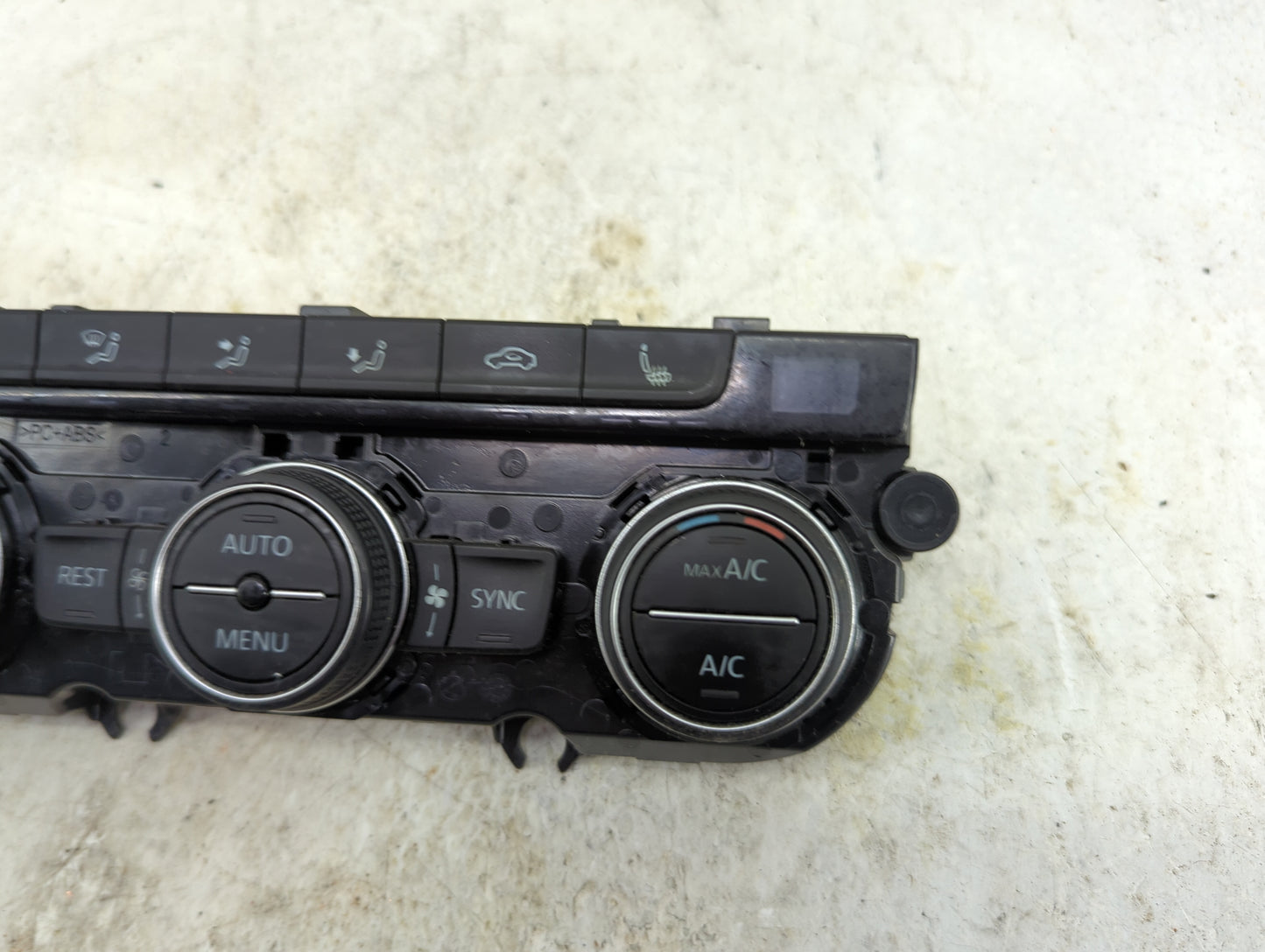 2022 Volkswagen Atlas Climate Control Module Temperature AC/Heater Replacement P/N:3CN907044AA 5HB013565-44 Fits OEM Used Au