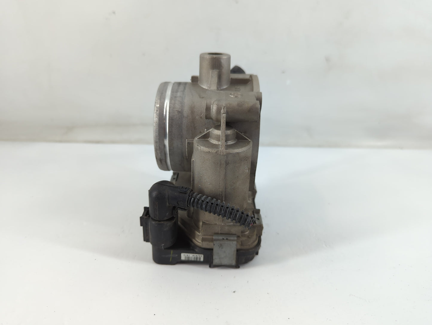 2018-2022 Volkswagen Atlas Throttle Body P/N:1563487 4H0 973 713 Fits OEM Used Auto Parts - Oemusedautoparts1.com