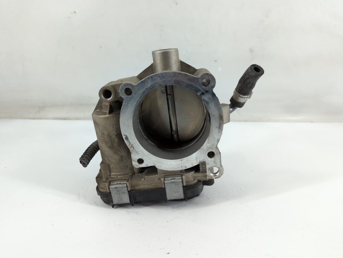 2018-2022 Volkswagen Atlas Throttle Body P/N:1563487 4H0 973 713 Fits OEM Used Auto Parts - Oemusedautoparts1.com