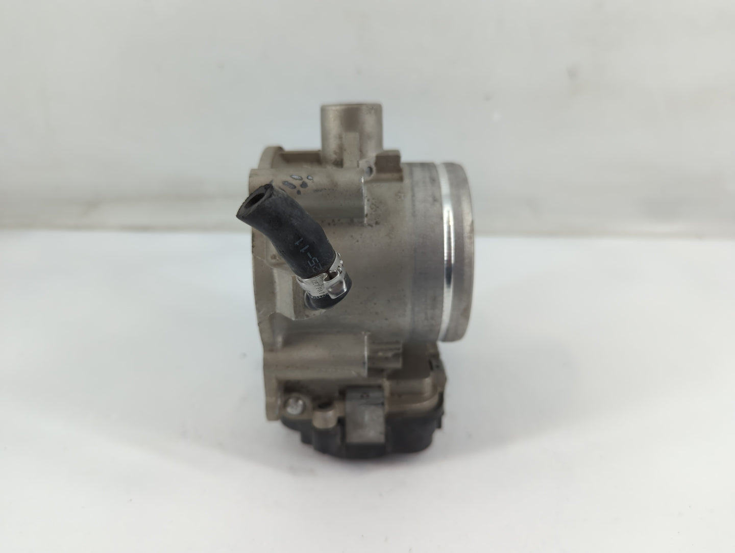 2018-2022 Volkswagen Atlas Throttle Body P/N:1563487 4H0 973 713 Fits OEM Used Auto Parts - Oemusedautoparts1.com