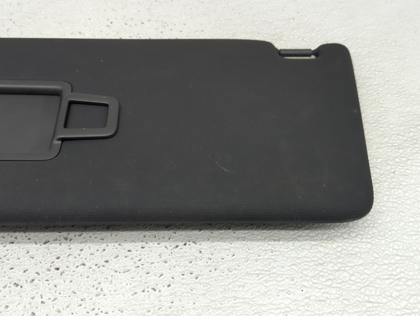 2020-2022 Volkswagen Atlas Cross Sport Sun Visor Shade Replacement Driver Left Mirror Fits Fits 2018 2019 2020 2021 2022 OEM