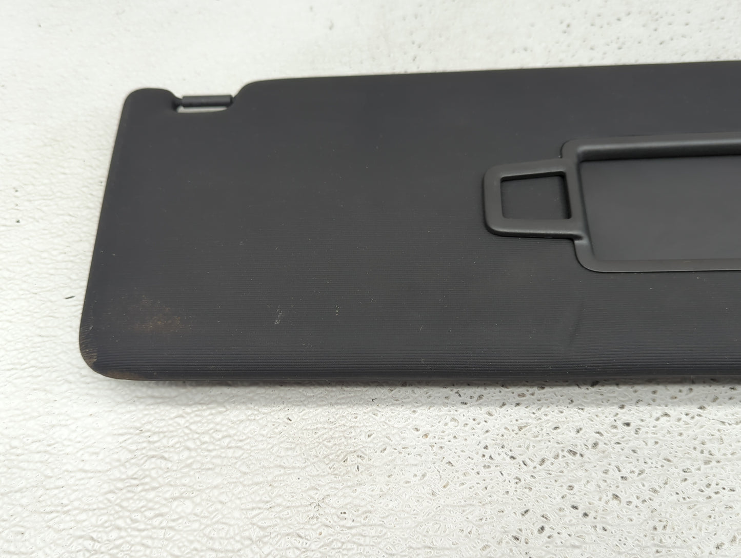 2020-2022 Volkswagen Atlas Cross Sport Sun Visor Shade Replacement Driver Left Mirror Fits Fits 2020 2021 2022 OEM Used Auto