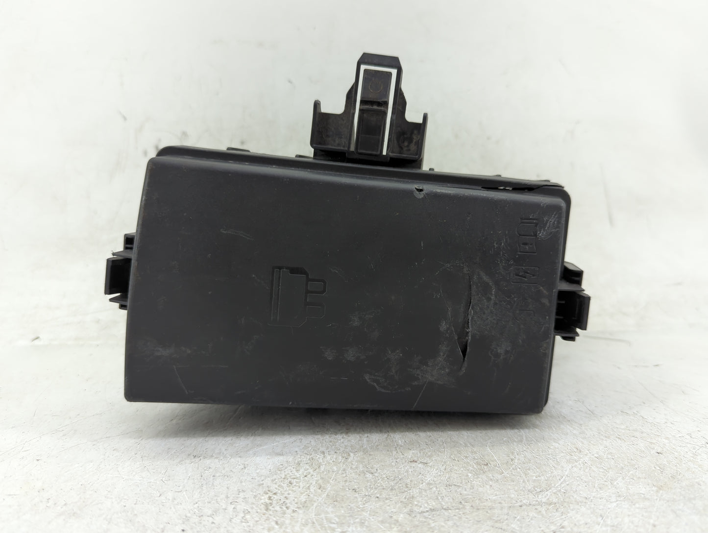 2020-2022 Volkswagen Atlas Cross Sport Fusebox Fuse Box Panel Relay Module P/N:5Q0 907 361 D Fits Fits 2020 2021 2022 OEM Us