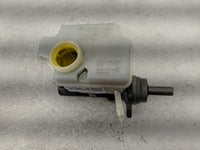 2016-2020 Volkswagen Passat Brake Master Cylinder - Oemusedautoparts1.com