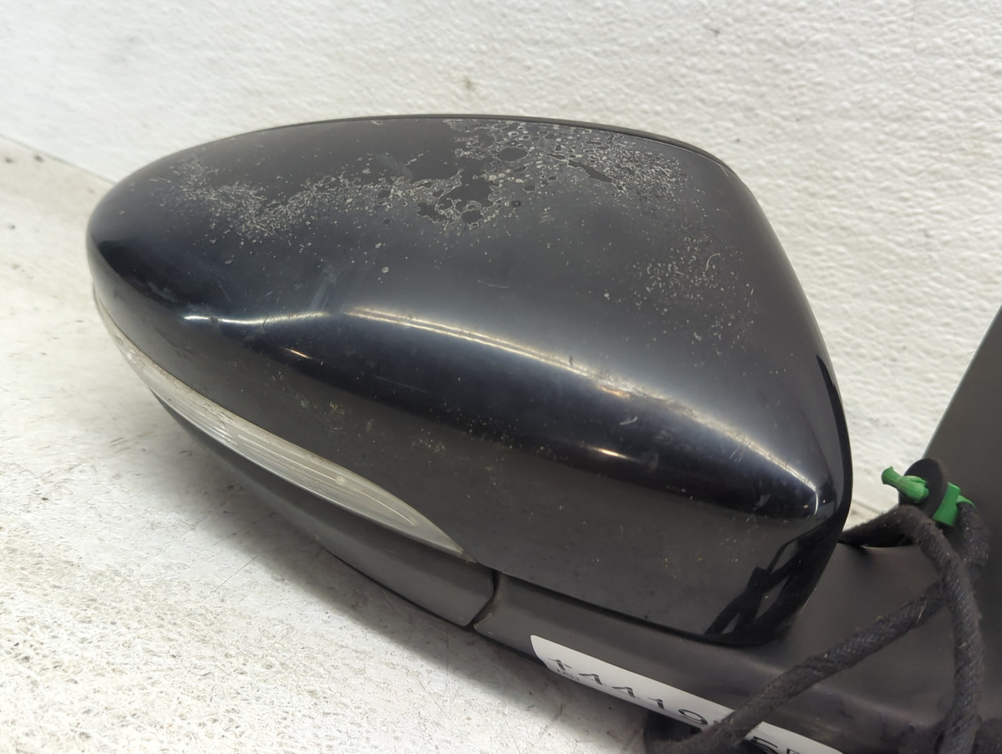 2022 Volkswagen Passat Passenger Side View Mirror - Right Door Mirror OEM Used - Oemusedautoparts1.com